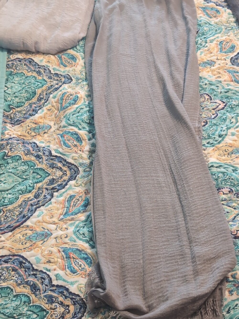 Light Gray And Gray Crinkled Cotton Scarf - Unbranded - Picture 4 of 6